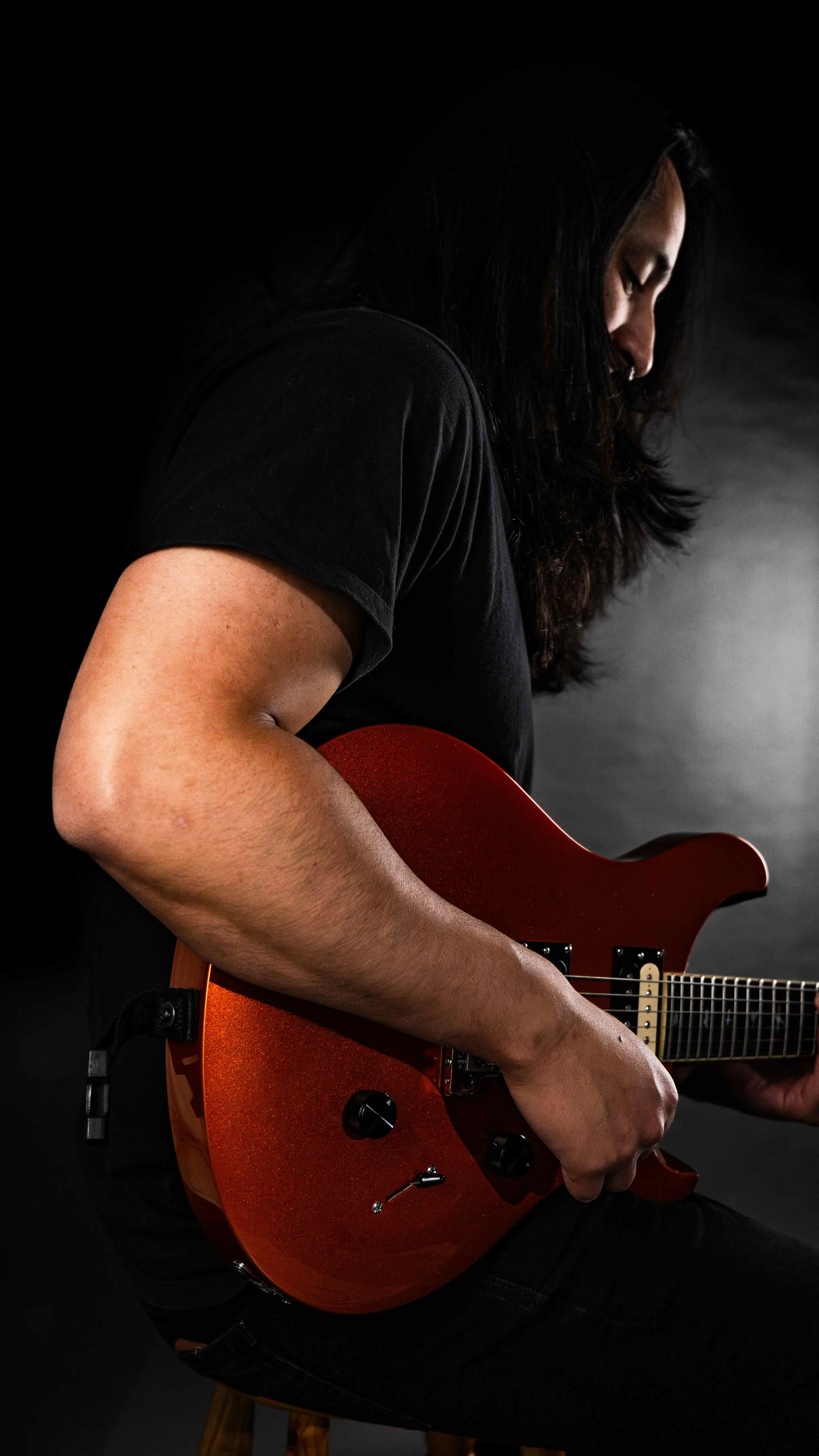 Cris with his PRS SE Standard 24 Orange Metallic